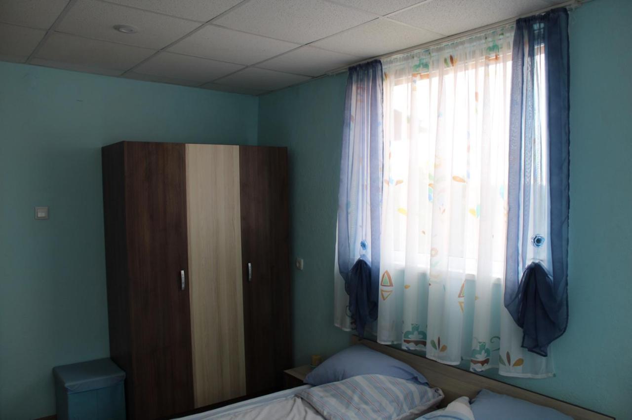 Къщи За Гости Ореха Samokov Exterior photo