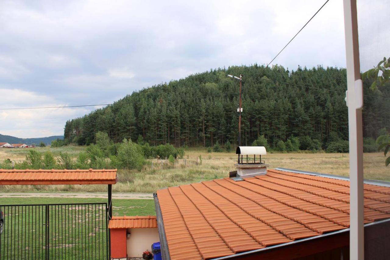 Къщи За Гости Ореха Samokov Exterior photo