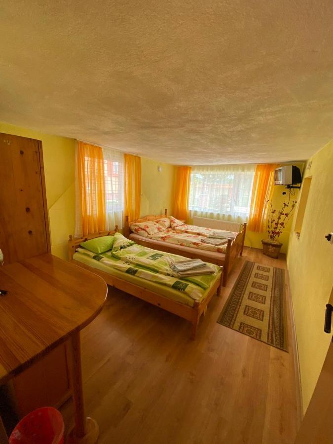 Къщи За Гости Ореха Samokov Exterior photo